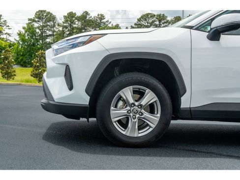 Used 2023 Toyota RAV4 XLE w/ XLE Grade Weather Package AWD/4WD image 10