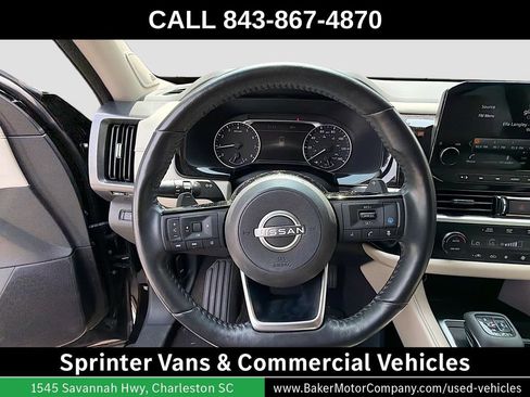 Used 2022 Nissan Pathfinder SL w/ SL Premium Package AWD/4WD image 11