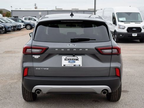 New 2026 Ford Escape Active image 5