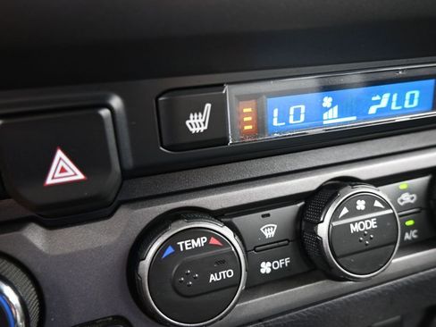 Used 2021 Toyota Tacoma SR5 image 26