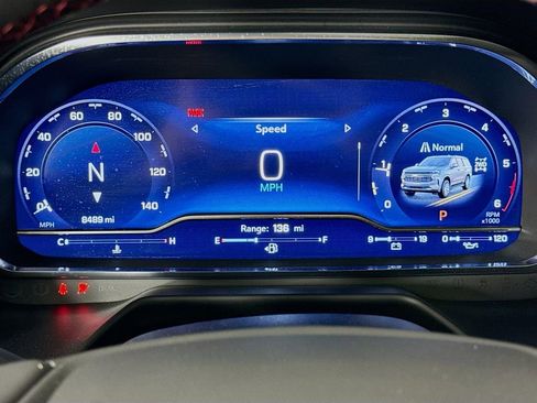 Used 2024 Chevrolet Tahoe RST w/ Luxury Package image 12