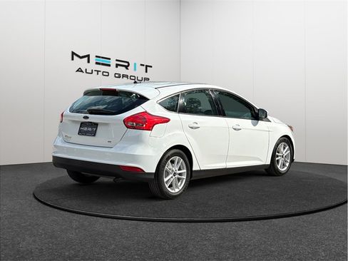 Used 2015 Ford Focus SE FWD image 9