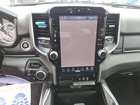 Used 2025 RAM 1500 Big Horn AWD/4WD image 17