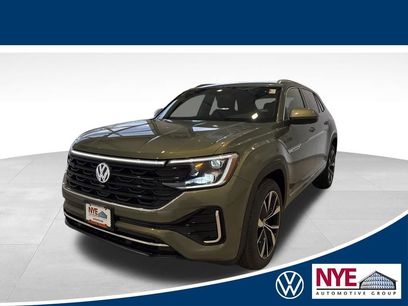 New 2026 Volkswagen Atlas Cross Sport SEL Premium R-Line