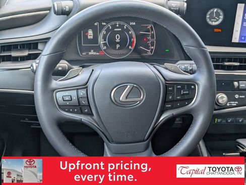 Used 2023 Lexus ES 250 w/ Premium Package AWD/4WD image 12