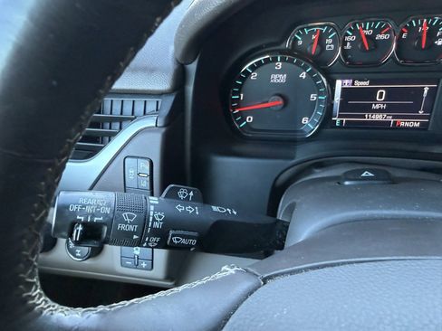 Used 2015 Chevrolet Suburban LTZ image 36