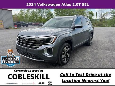 Used 2024 Volkswagen Atlas SEL AWD/4WD image 9
