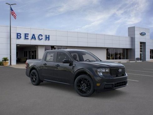 New 2025 Ford Maverick XLT w/ XLT Luxury Package AWD/4WD image 7