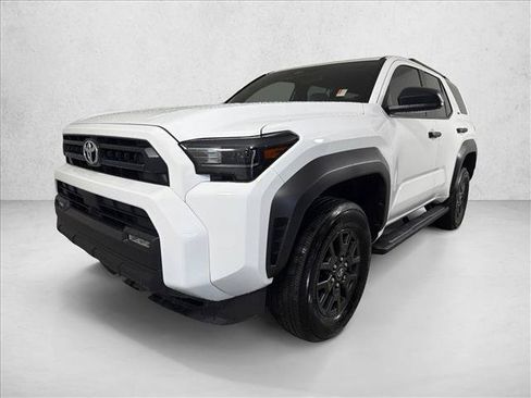 Used 2025 Toyota 4Runner SR5 AWD/4WD image 7