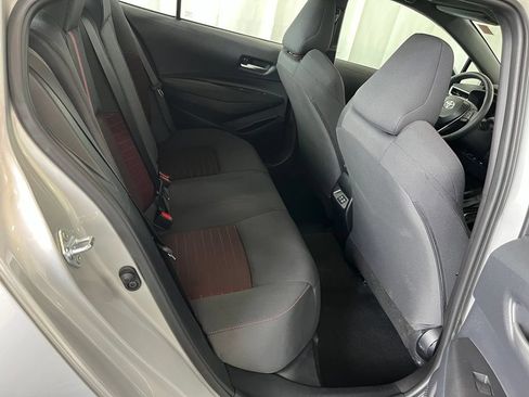 Used 2025 Toyota Corolla SE w/ SE Premium Package FWD image 25
