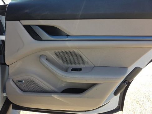 Used 2025 Porsche Taycan RWD image 19