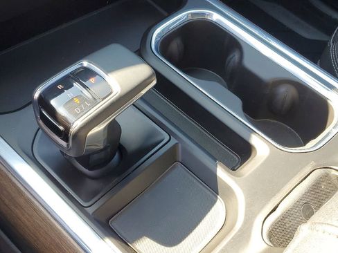 Used 2023 Chevrolet Silverado 1500 High Country w/ Technology Package image 20