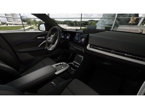 New 2026 BMW X2 xDrive28i w/ Technology Package AWD/4WD image 15