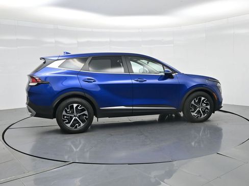 Used 2024 Kia Sportage EX image 18