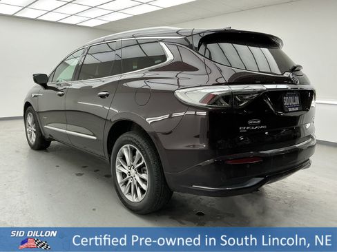 Used 2022 Buick Enclave Avenir w/ Avenir Technology Package image 6