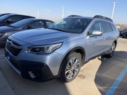 Used 2021 Subaru Outback Limited w/ Popular Package #2 image 1