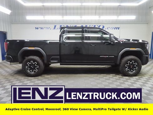 Used 2025 GMC Sierra 2500 AT4X image 1
