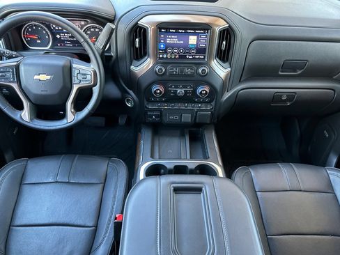 Used 2022 Chevrolet Silverado 1500 High Country w/ LPO, Dark Essentials Package AWD/4WD image 14
