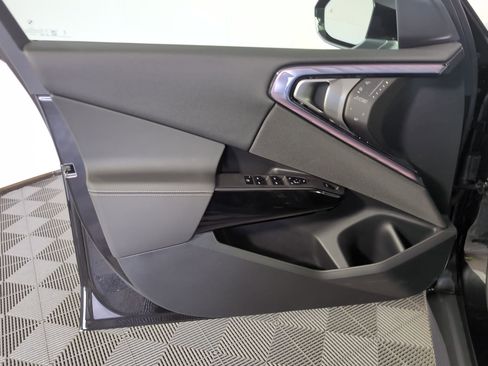 Used 2026 BMW X3 xDrive30 w/ Convenience Package image 21