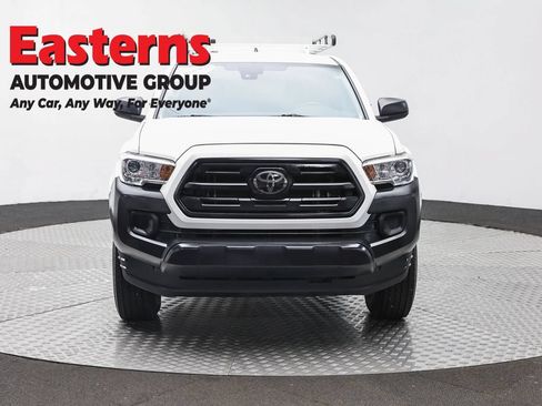 Used 2019 Toyota Tacoma SR RWD image 2