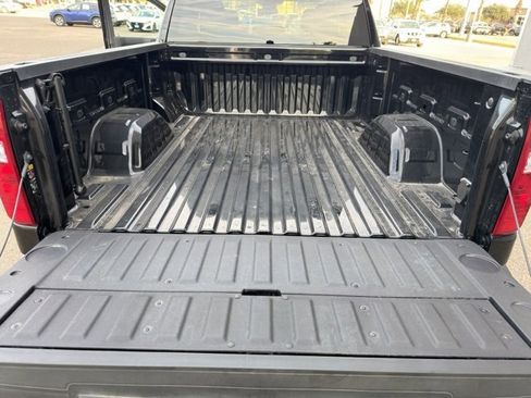 Used 2025 Chevrolet Silverado 1500 W/T w/ Z71 Off-Road Package image 10