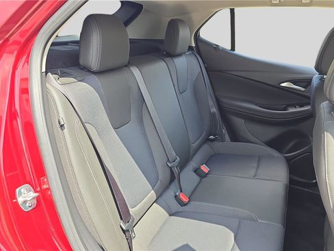 Used 2024 Buick Encore GX Preferred FWD image 17