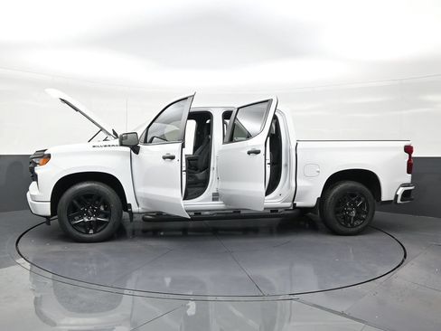 Used 2024 Chevrolet Silverado 1500 Custom RWD image 29