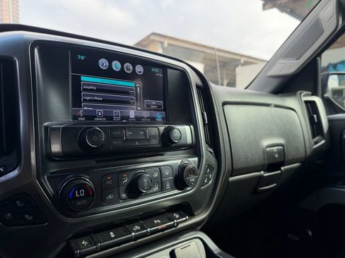 Used 2017 Chevrolet Silverado 1500 LTZ Z71 w/ LTZ Plus Package AWD/4WD image 20
