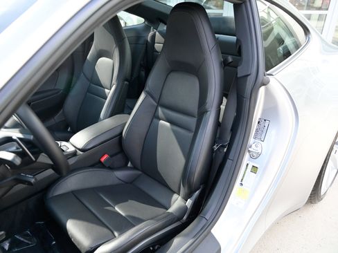 Used 2020 Porsche 911 Carrera S image 19