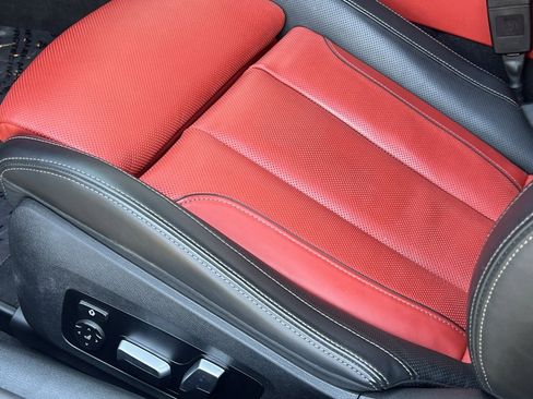 Used 2025 BMW M850i xDrive Coupe w/ M Sport Professional Package image 28