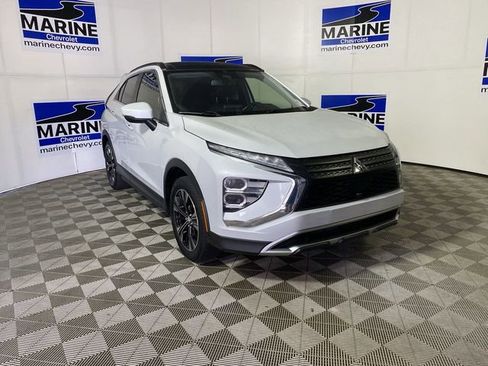 Used 2022 Mitsubishi Eclipse Cross SE image 1