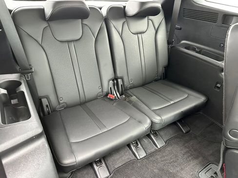 Certified 2023 Kia Sorento X-Line EX image 24