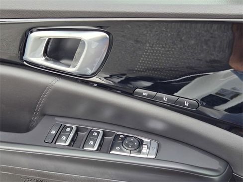 New 2026 Kia Carnival SX Prestige image 16