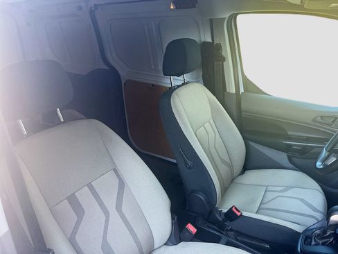 Used 2023 Ford Transit Connect XL FWD image 25