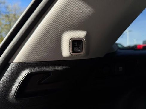 Certified 2023 Jeep Grand Cherokee Laredo w/ Luxury Tech Group I image 12