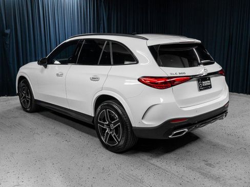 New 2026 Mercedes-Benz GLC 300 4MATIC image 9