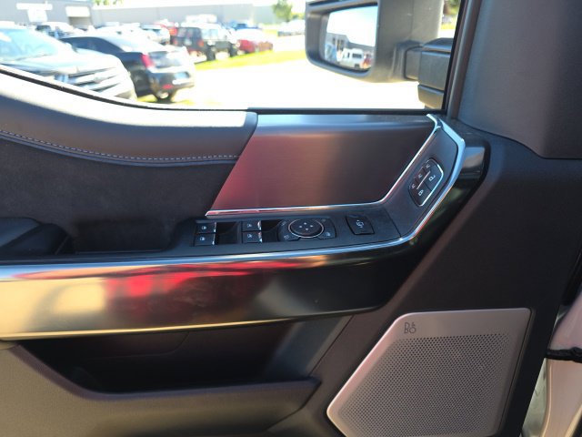 Used 2026 Ford F350 Platinum AWD/4WD image 12