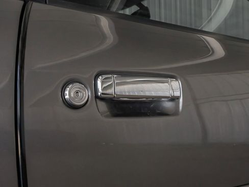 Used 2002 Aston Martin DB7 Vantage image 33