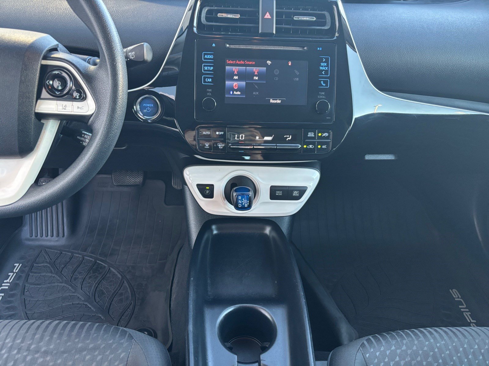 Used 2017 Toyota Prius Two FWD image 12