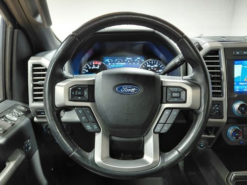 Used 2021 Ford F350 Platinum w/ Tremor Off-Road Package image 34