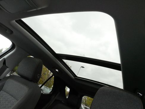 Used 2024 Chevrolet Equinox LT AWD/4WD image 31
