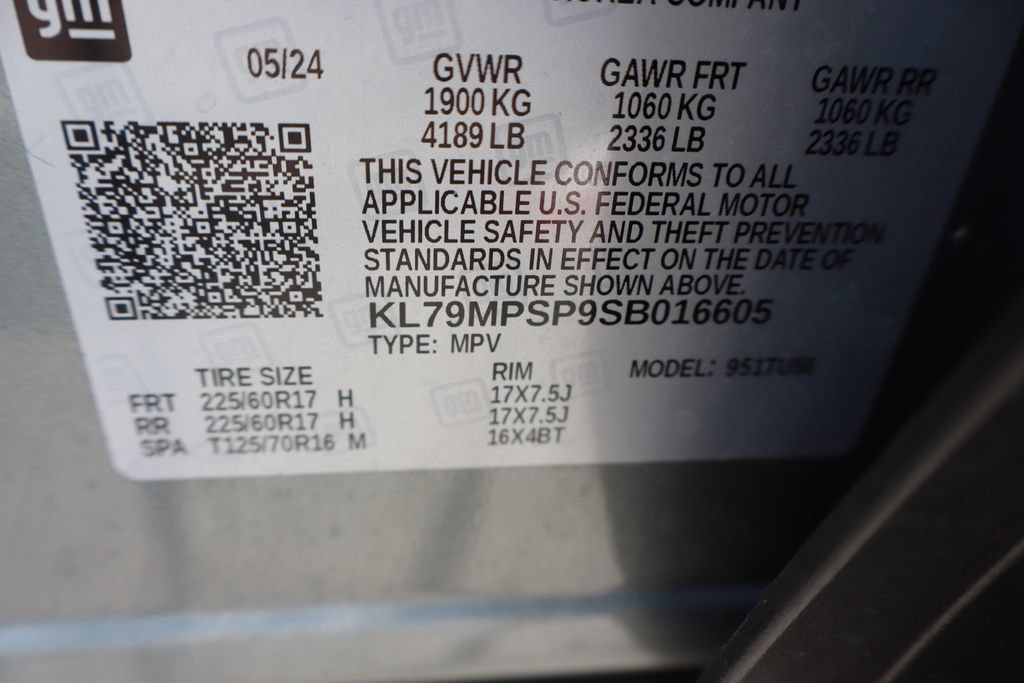 Used 2025 Chevrolet TrailBlazer LT w/ LT Cold Weather Package FWD image 32