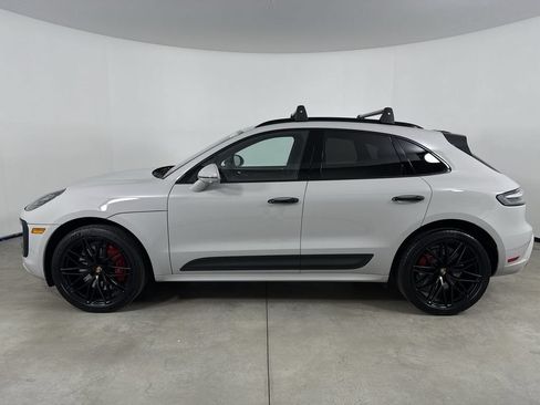 Certified 2023 Porsche Macan GTS AWD/4WD image 2
