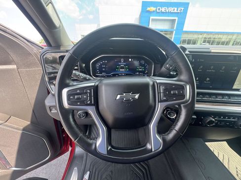 Used 2023 Chevrolet Silverado 1500 RST w/ Z71 Off-Road Package AWD/4WD image 20