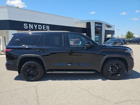 Used 2025 Toyota Sequoia Limited AWD/4WD image 2