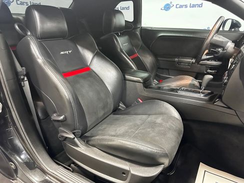 Used 2009 Dodge Challenger SRT8 w/ SRT Option Group II image 20