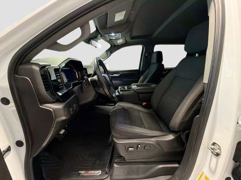 Used 2022 Chevrolet Silverado 1500 LT Trail Boss w/ Protection Package image 18