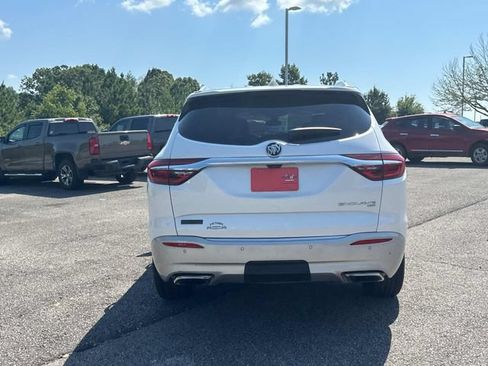 Used 2019 Buick Enclave Premium AWD/4WD image 6