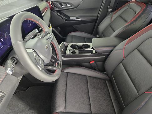 New 2026 Chevrolet Equinox RS w/ Convenience Package III FWD image 15