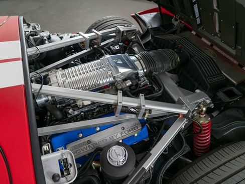 Used 2005 Ford GT image 29